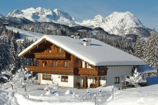 Haus Kendlbacher im Winter